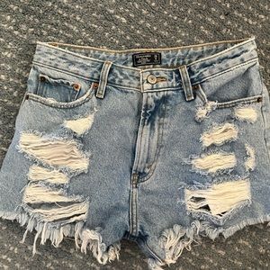 Abercrombie & Fitch High waisted denim shorts